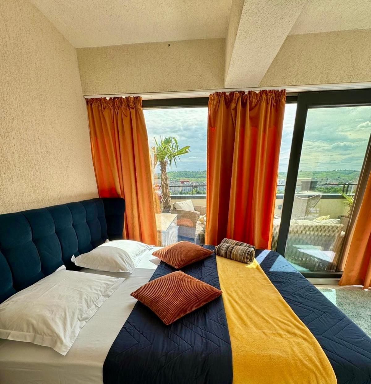 Ferienwohnung Penthouse Exclusive View , Iasi Exterior foto