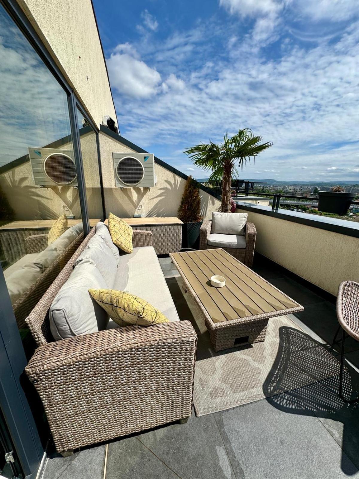 Ferienwohnung Penthouse Exclusive View , Iasi Exterior foto