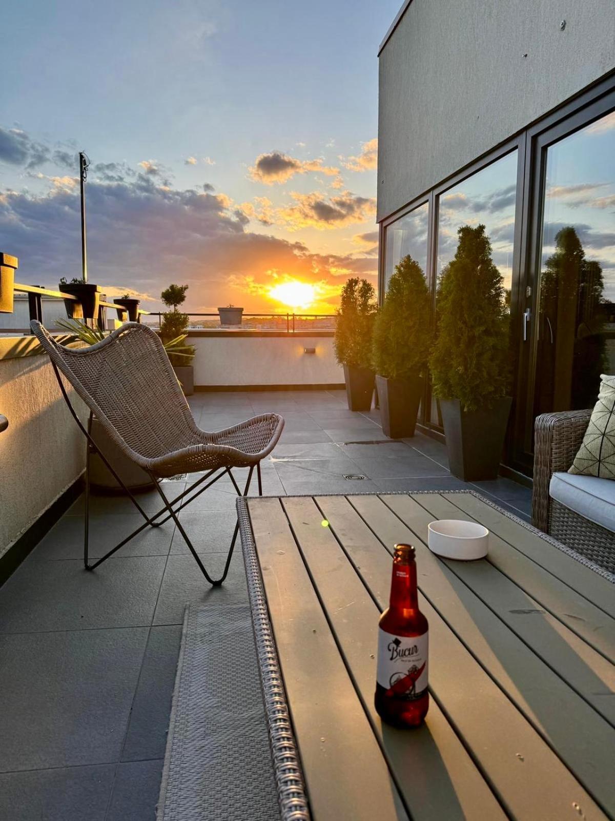 Ferienwohnung Penthouse Exclusive View , Iasi Exterior foto